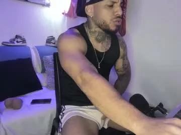 leenar_key from Chaturbate