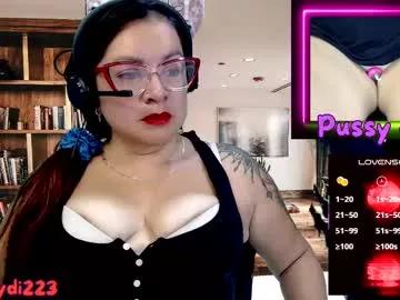 Leidycrstnch21 webcams show profile image 
