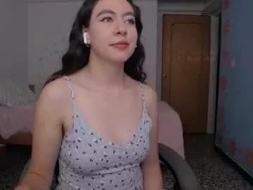 leslie9669 from Chaturbate