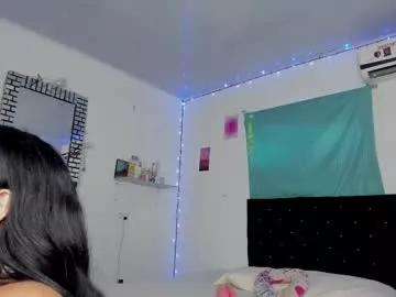 Explore our live girls sluts from our Custom and Multi clubs and checkout exclusive access to highly interactive content, such as shape, hair, titties, pussy type and many more.