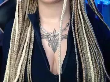 lessboobs_gh from Chaturbate