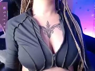 lessboobs_gh from Chaturbate