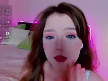 lexxxxxxi from Chaturbate