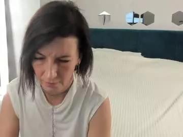 lia_reyn on Chaturbate