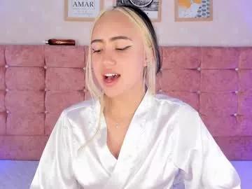 liaa_18 from Chaturbate