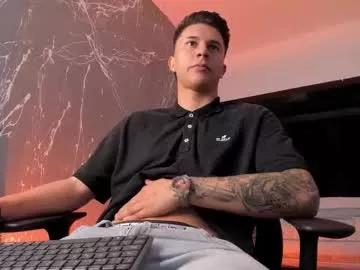 liaamsmiith_ from Chaturbate