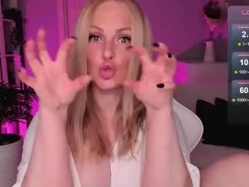 libby_nora from Chaturbate