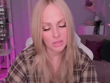 libby_nora from Chaturbate