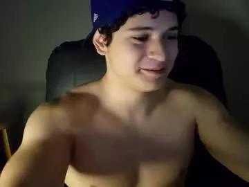 lilhotnando from Chaturbate