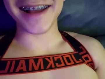 lilhotnando from Chaturbate