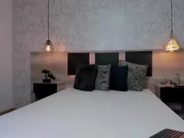 lili_foxy from Chaturbate