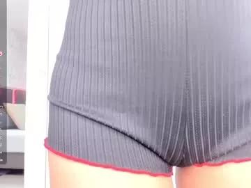 lili_foxy from Chaturbate
