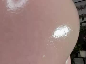lilian_kroft from Chaturbate