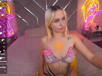 lilielfie from Chaturbate