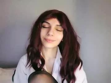 lilirose_x from Chaturbate