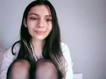 lilirose_x from Chaturbate