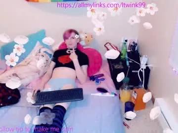 lilistars from Chaturbate