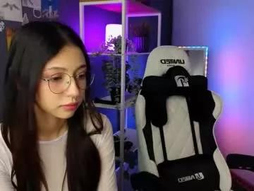 lillenul from Chaturbate