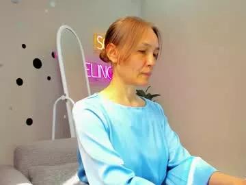 lillian_white1 from Chaturbate