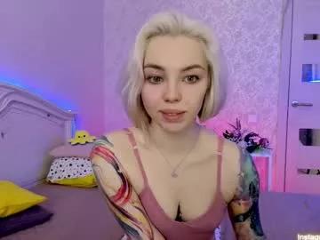 lillimooore from Chaturbate
