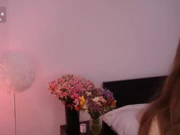 lilly_colins from Chaturbate