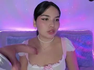 lilly_kinky from Chaturbate