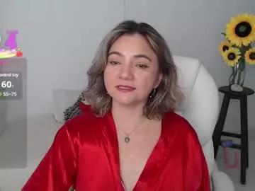 lilly_milf from Chaturbate