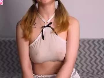 lillyxxl from Chaturbate