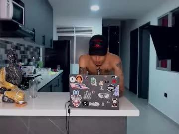 lilray99 from Chaturbate