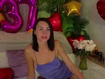 lilu5107 from Chaturbate