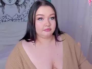 lilybelll from Chaturbate