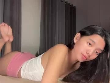 lilykira from Chaturbate