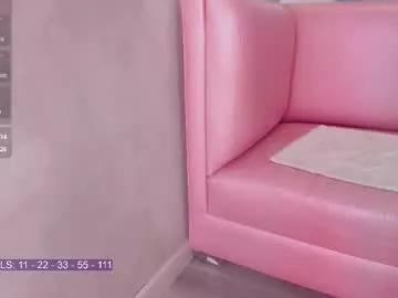 lilymonroee from Chaturbate