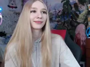 linlin_cuteeee from Chaturbate