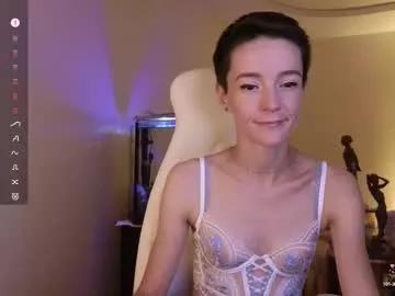 litllle_alis_a from Chaturbate