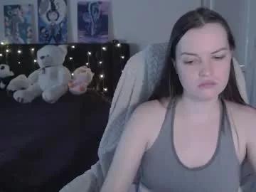 little__flowers from Chaturbate