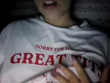 little_anef from Chaturbate