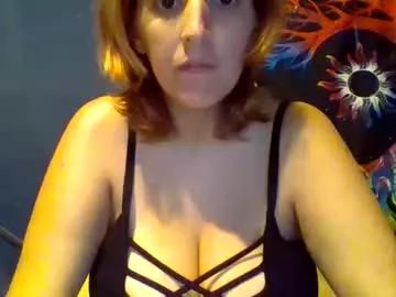 little_bit_ from Chaturbate