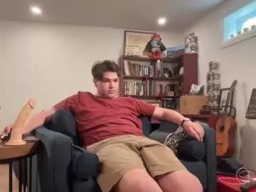 little_boi2much from Chaturbate