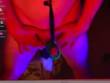 littledirtys from Chaturbate