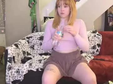 littlelunaishorny from Chaturbate is Freechat