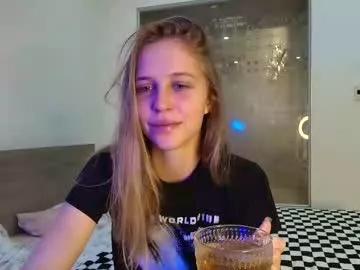 littlemolly1 from Chaturbate