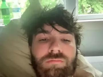 littlenudenudist from Chaturbate