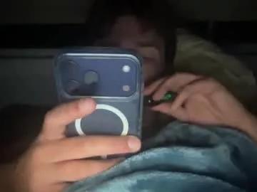 littlenudenudist from Chaturbate