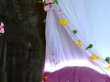 littlerouse_ from Chaturbate