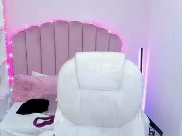 littlesofii from Chaturbate