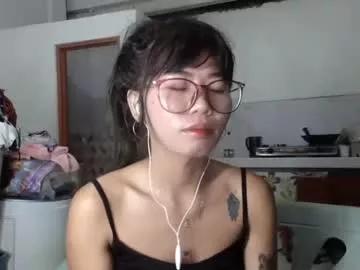 littleyazz_ from Chaturbate