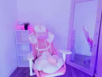 living_doll from Chaturbate