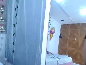 lizzybarbie2 from Chaturbate