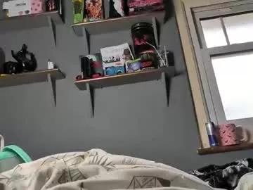 lizzyylovesick from Chaturbate